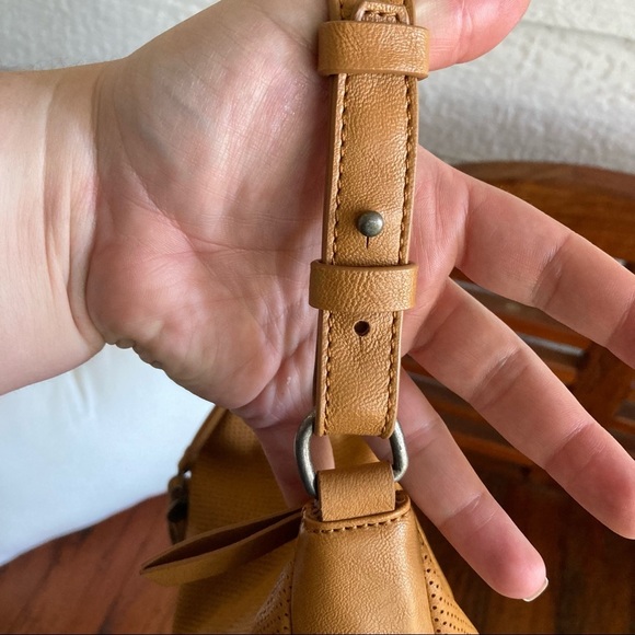 Lucky Brand | Ebon Vachetta Perforated Hobo Purse - Picture 15 of 16